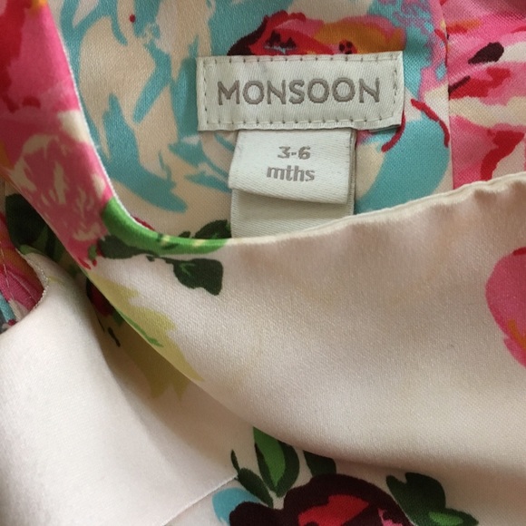 Infant dress - Picture 5 of 5